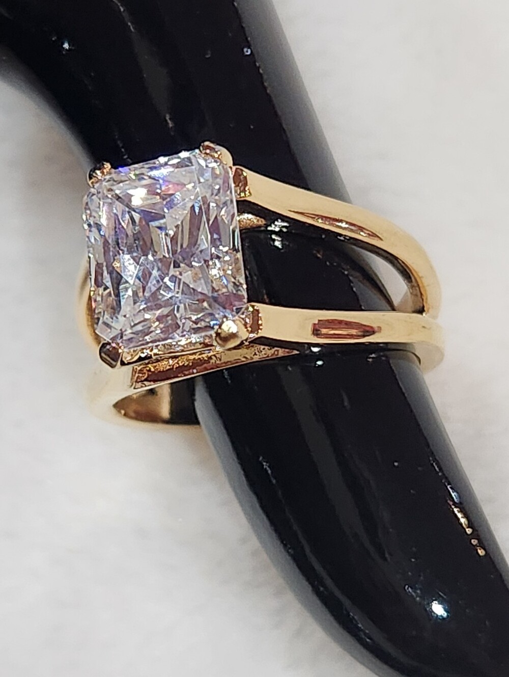 18KH GE Split-Shank Ring with Large Clear Emerald-Cut Stone, Size 7.75